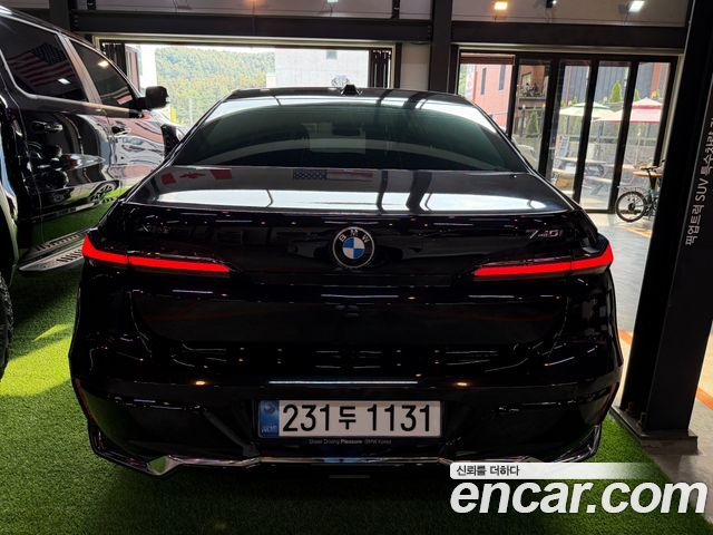 BMW 7 Series (G70) 740i xDrive M Sport Limited 2025 — фото 24