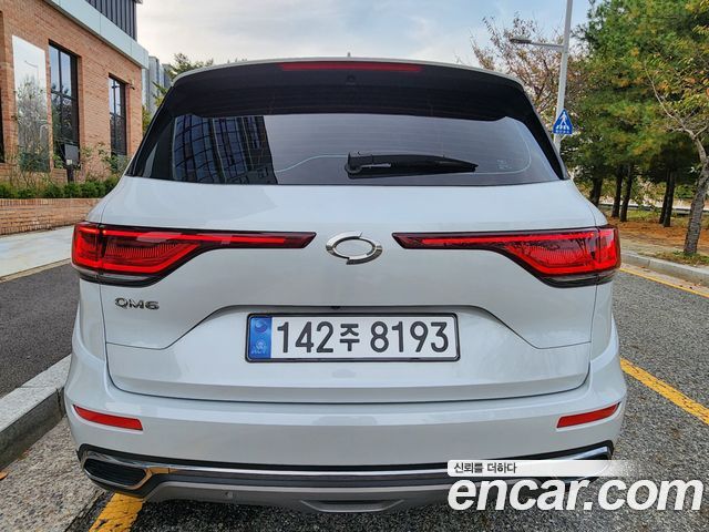 Renault Korea QM6 2.0 LPe LE Signature 2WD 2023 — фото 4