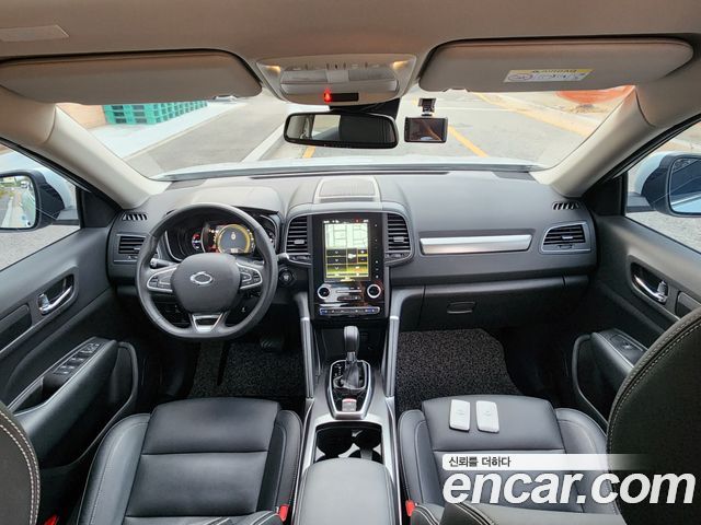 Renault Korea QM6 2.0 LPe LE Signature 2WD 2023 — фото 7