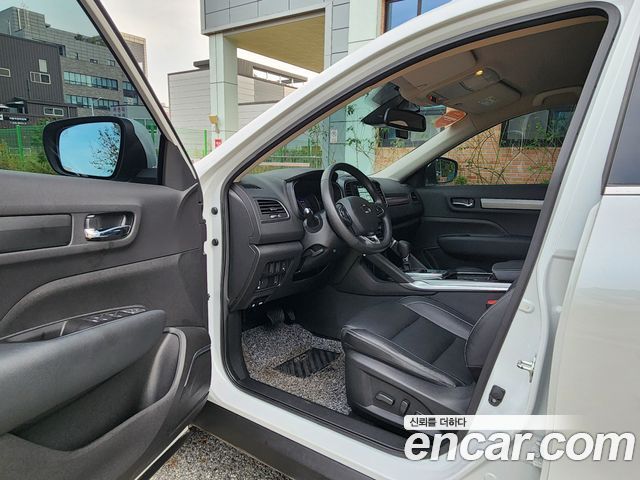 Renault Korea QM6 2.0 LPe LE Signature 2WD 2023 — фото 10