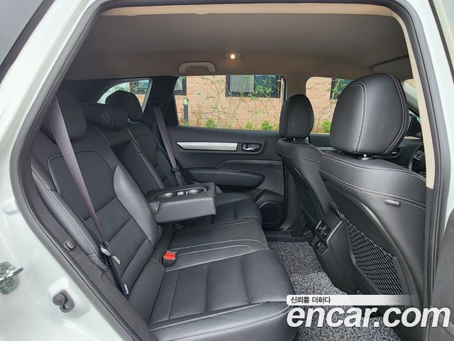 Renault Korea QM6 2.0 LPe LE Signature 2WD 2023 — фото 16
