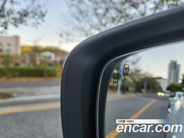 Renault Korea QM6 2.0 LPe LE Signature 2WD 2023 — фото 19