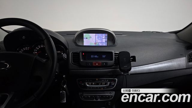Renault Korea SM3 SE Black 2012 — фото 14