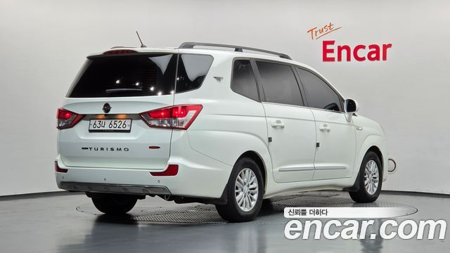 KG Mobility (SsangYong) Korando Turismo 4WD TX 9-seater 2018 — фото 2