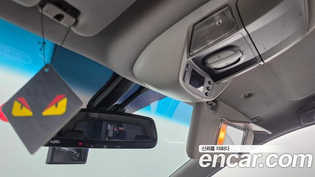 KG Mobility (SsangYong) Korando Turismo 4WD TX 9-seater 2018 — фото 19