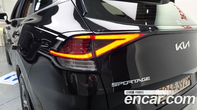 Kia Sportage (V) LPG 2.0 2WD Signature 2024 — фото 23