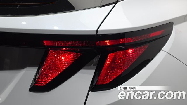 Hyundai Tucson Hybrid (NX4) HEV 1.6 2WD Premium 2025 — фото 23
