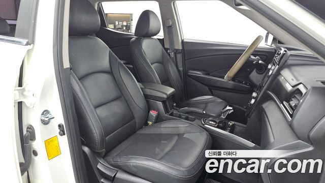 KG Mobility (SsangYong) Very New Tivoli Gasoline 1.5 2WD V3 2021 — фото 17