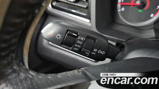KG Mobility (SsangYong) Very New Tivoli Gasoline 1.5 2WD V3 2021 — фото 27