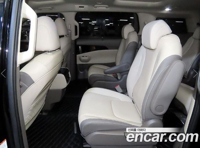 Kia Carnival (IV) HEV 9seater Gravity 2025 — фото 7