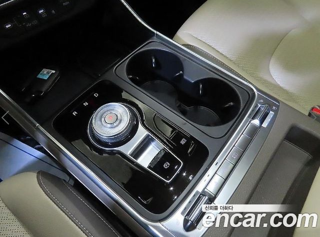 Kia Carnival (IV) HEV 9seater Gravity 2025 — фото 16