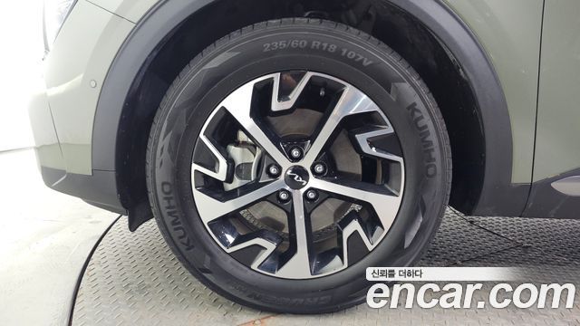 Kia Sportage Hybrid (V) Signature Gravity 2WD 2022 — фото 5
