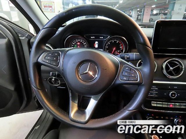 Mercedes-Benz GLA-Class (X156) GLA220 2018 — фото 8