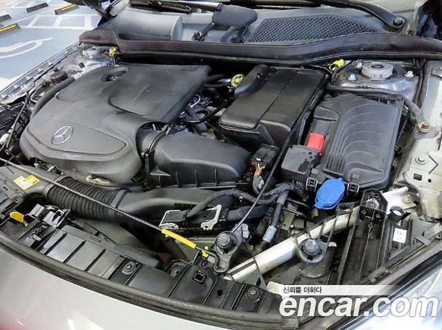 Mercedes-Benz GLA-Class (X156) GLA220 2018 — фото 23