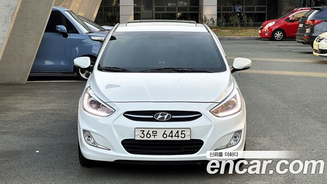 Hyundai Accent (New) Diesel 1.6 VGT Premium 2015 — фото 3