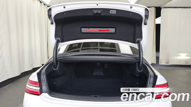 Genesis G80 (RG3) Gasoline 2.5 Turbo AWD 2022 — фото 20