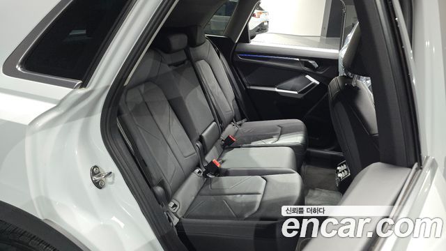 Audi Q3 (F3) 35 TDI 2020 — фото 11