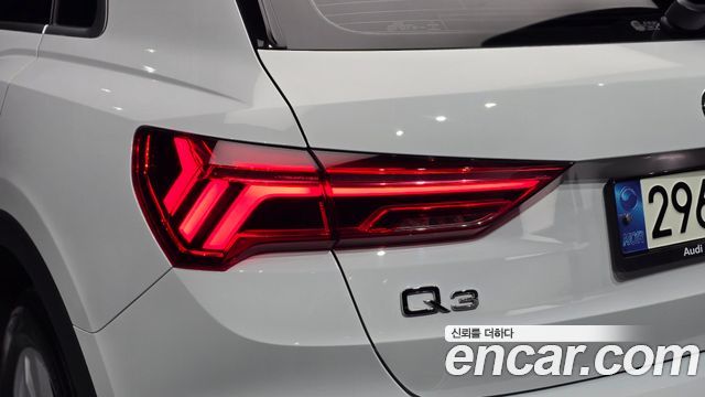 Audi Q3 (F3) 35 TDI 2020 — фото 23