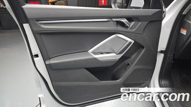Audi Q3 (F3) 35 TDI 2020 — фото 24