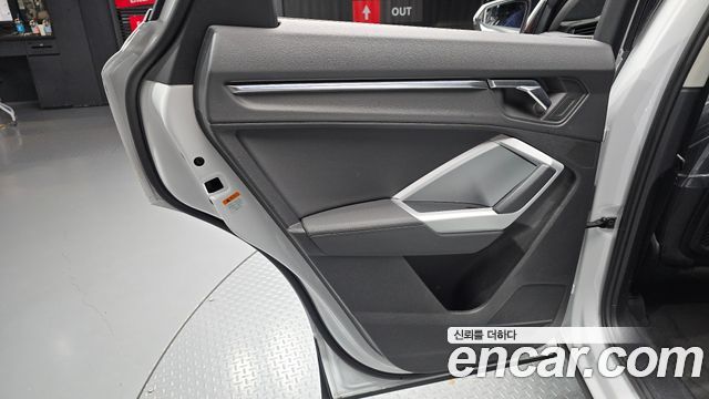 Audi Q3 (F3) 35 TDI 2020 — фото 25
