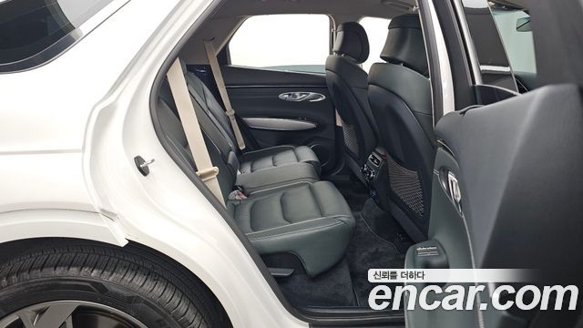 Genesis Electrified (GV70) e-AWD 2022 — фото 12