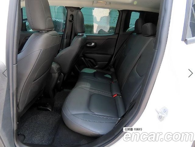 Jeep Renegade 1.6 Diesel Limited 2020 — фото 6
