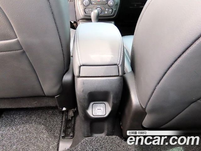 Jeep Renegade 1.6 Diesel Limited 2020 — фото 20