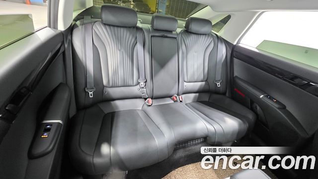 Hyundai Grandeur Hybrid (GN7) Premium 2023 — фото 21
