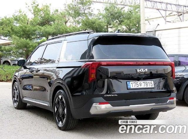 Kia Carnival (IV) Gasoline 7-Seater Signature 2025 — фото 3