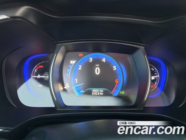 Renault Korea QM6 2.0 LPe RE Signature 2WD 2021 — фото 15