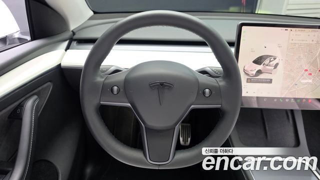 Tesla Model Y RWD 2023 — фото 12