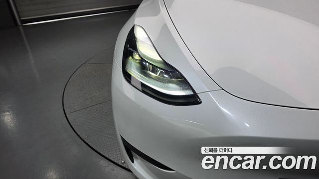 Tesla Model Y RWD 2023 — фото 22