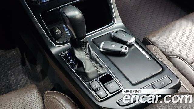 Hyundai Grandeur Hybrid (IG) Exclusive Special 2018 — фото 9