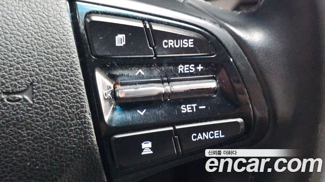Hyundai Grandeur Hybrid (IG) Exclusive Special 2018 — фото 17