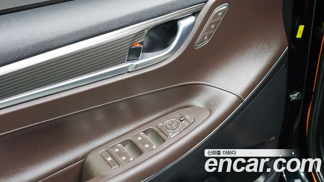 Hyundai Grandeur Hybrid (IG) Exclusive Special 2018 — фото 20