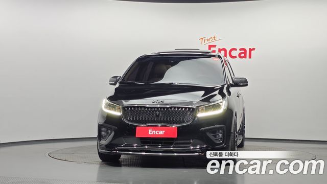 Kia Carnival 9-Seater Noblesse Special 2020 — фото 3