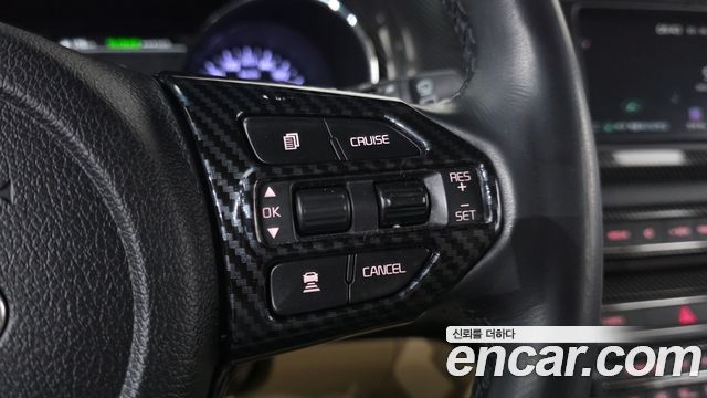 Kia Carnival 9-Seater Noblesse Special 2020 — фото 20