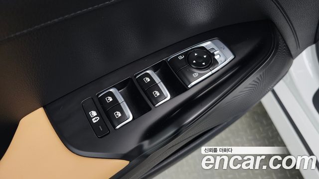 Kia K5 (III) 2.0 Prestige 2023 — фото 27