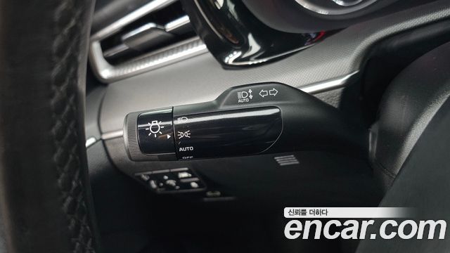Kia K5 (III) 2.0 Prestige 2023 — фото 28