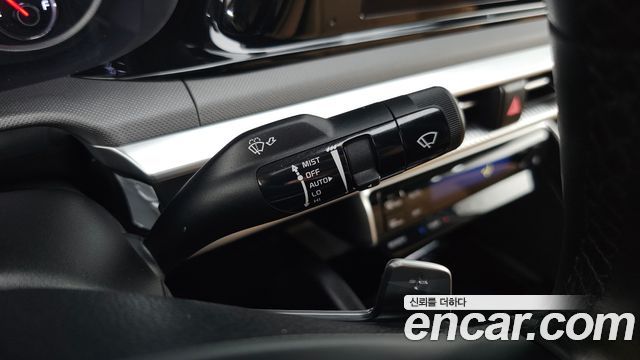 Kia K5 (III) 2.0 Prestige 2023 — фото 29