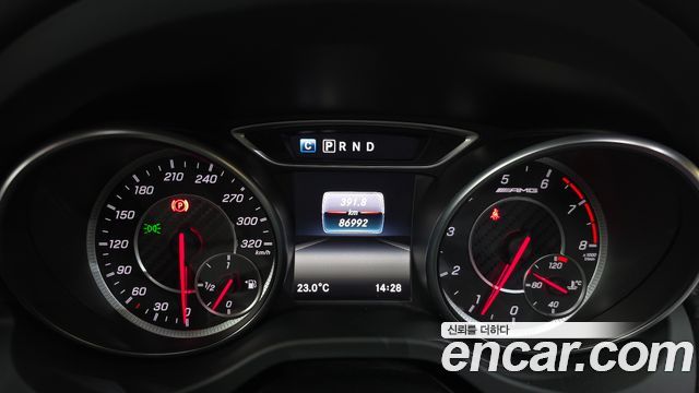 Mercedes-Benz A-Class (W176) A45 AMG 4MATIC 2017 — фото 8