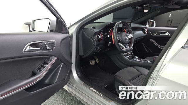 Mercedes-Benz A-Class (W176) A45 AMG 4MATIC 2017 — фото 10