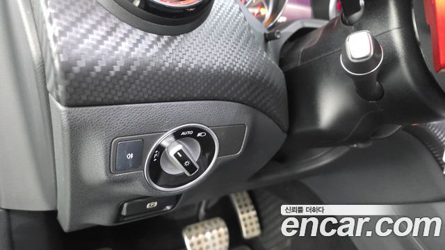 Mercedes-Benz A-Class (W176) A45 AMG 4MATIC 2017 — фото 27