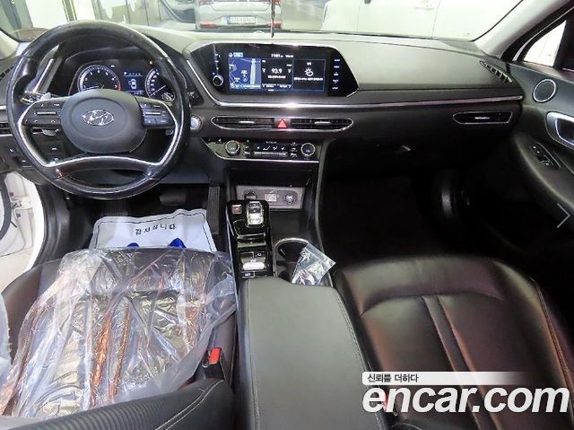 Hyundai Sonata (DN8) 2.0 LPG(rental car) Smart 2020 — фото 10