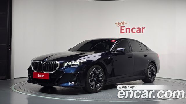 BMW 5 Series (G60) 530e M Sport