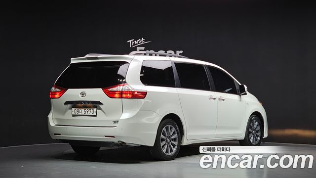 Toyota Sienna 3.5 AWD 2018 — фото 2