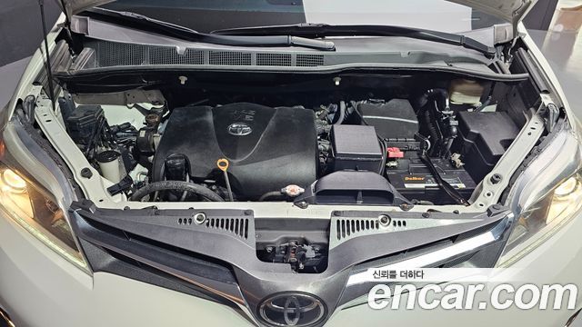 Toyota Sienna 3.5 AWD 2018 — фото 6