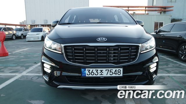 Kia Carnival 7-Seater Limousine President 2019 — фото 3