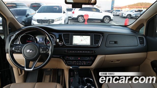 Kia Carnival 7-Seater Limousine President 2019 — фото 7