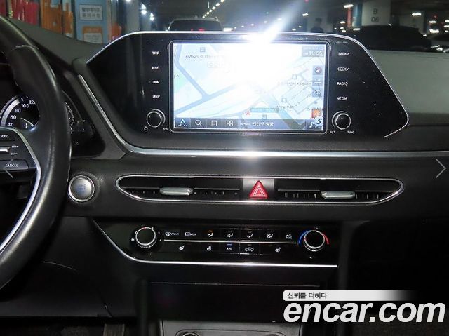 Hyundai Sonata (DN8) 2.0 LPG(rental car) Smart 2020 — фото 15